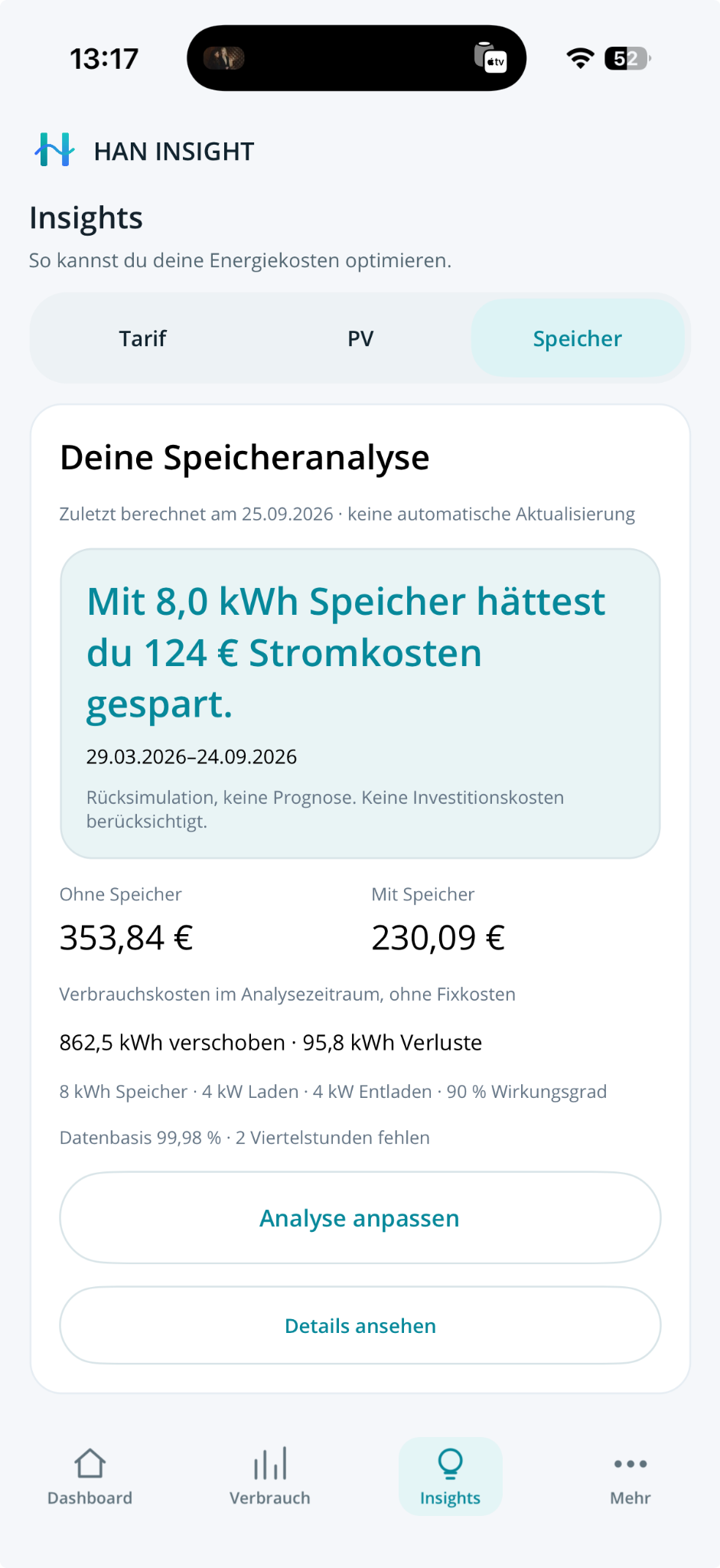 Gespeicherte Speicheranalyse: 8 kWh Speicher und 124 Euro simulierte Ersparnis, Kosten ohne und mit Speicher, Datenbasis sowie Analyse anpassen und Details ansehen
